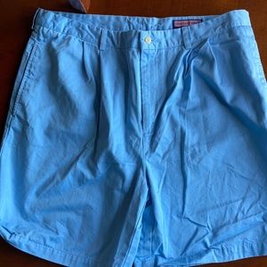 Blue 38 Vineyard Vines Pleated Shorts